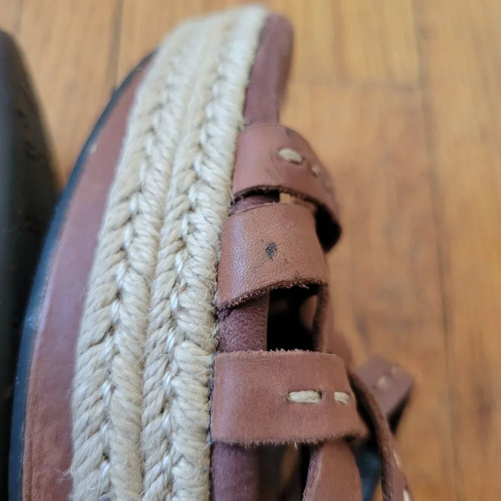 UGG 11 Brown Leather Espadrille Wedge‎ Sandals Open Toe 1000479 ADDYSON